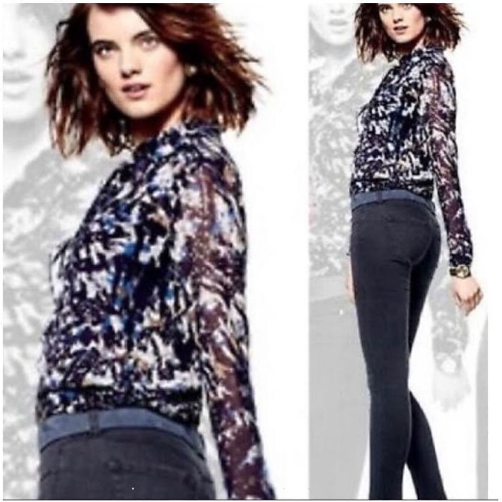 CAbi Starry Night Navy Print Front Ruffle Button Up Blouse sz M EUC